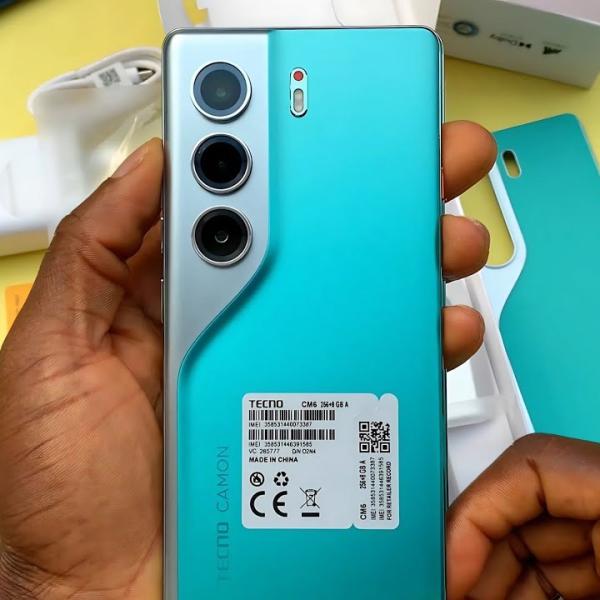Tecno Camon 40  16GB | 256GB